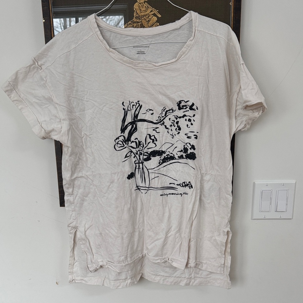 Anthropologie Cream Graphic Short Sleeve Tee